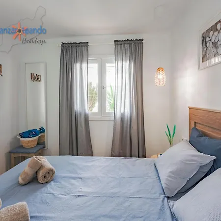Apartment Blue View Sea View Lanzarote Tias